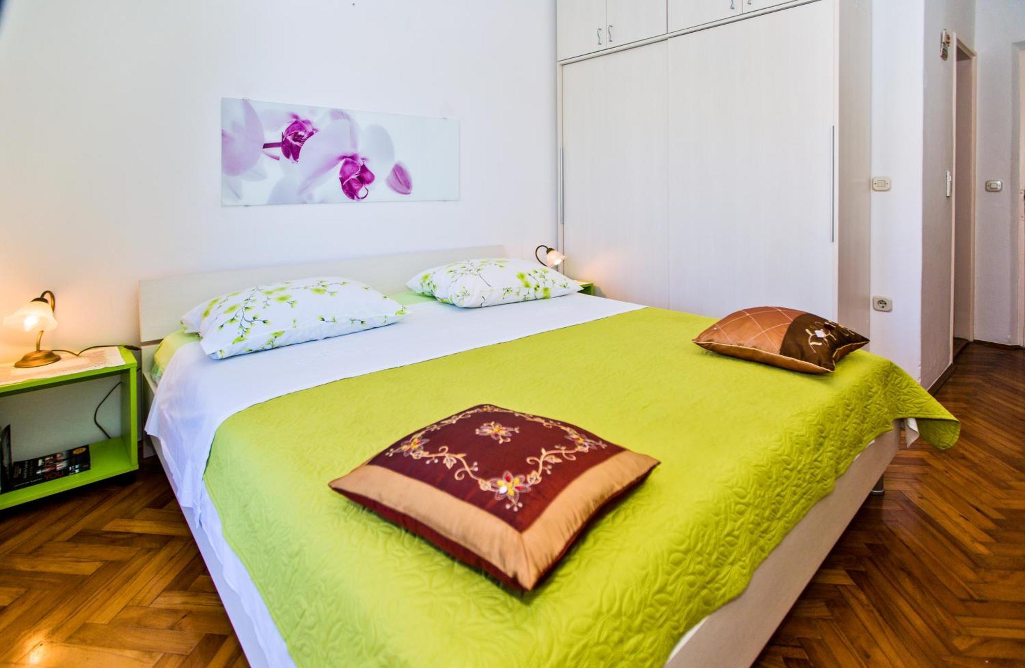 Rooms Barbaric Hvar Town Esterno foto